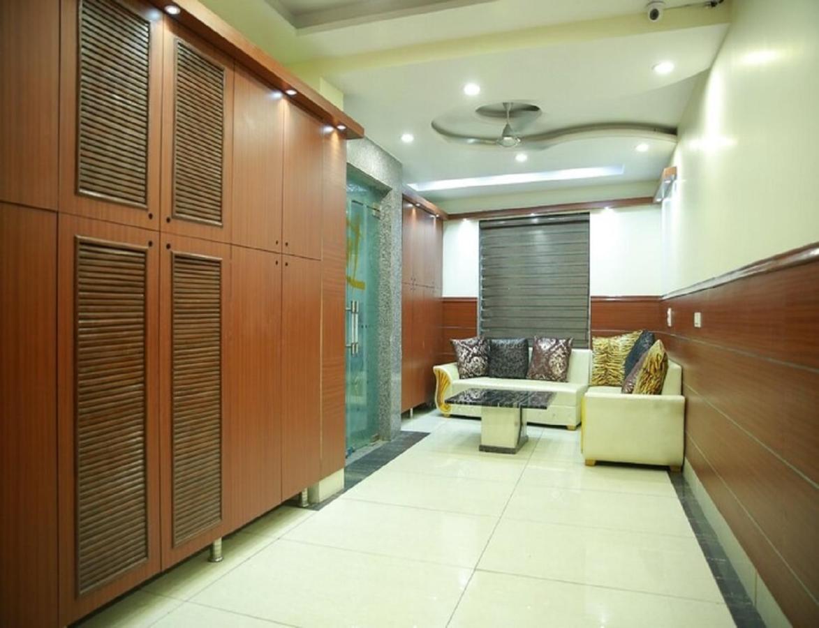 Hotel Kings, Rohtak Экстерьер фото